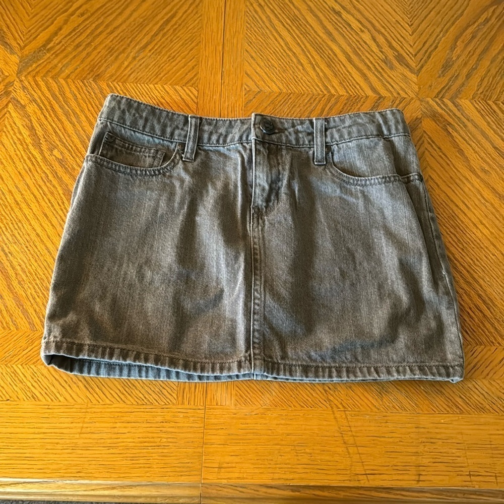 Dream out loud by Selena Gomez grey Jean skirt